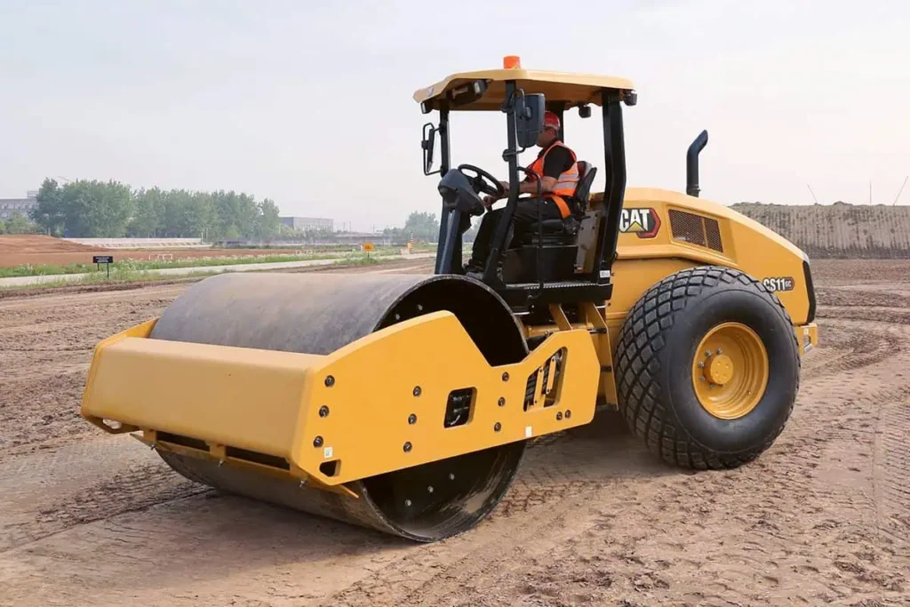 Construction Equipment Suppliers UAE – Heavy Equipment Rental Company Abu Dhabi Construction equipment suppliers UAE – Taineq fleet operations Abu Dhabi